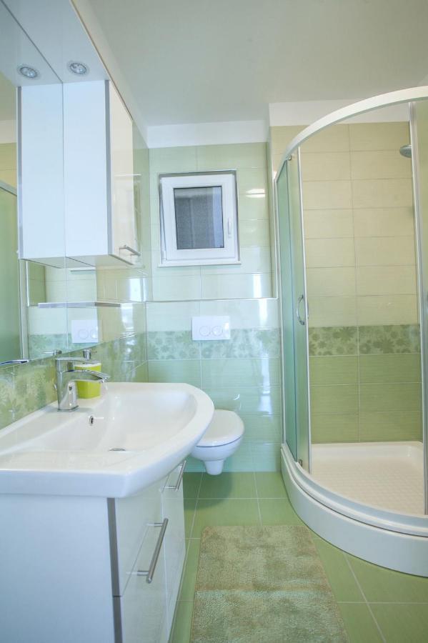 Apartments Bepo Rogoznica  Extérieur photo