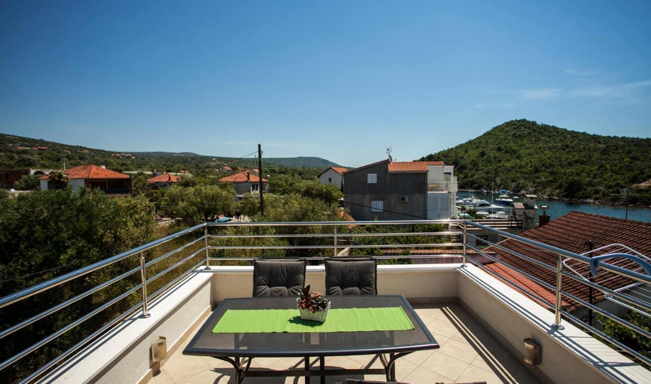 Apartments Bepo Rogoznica  Extérieur photo