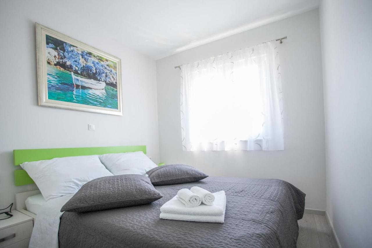 Apartments Bepo Rogoznica  Extérieur photo